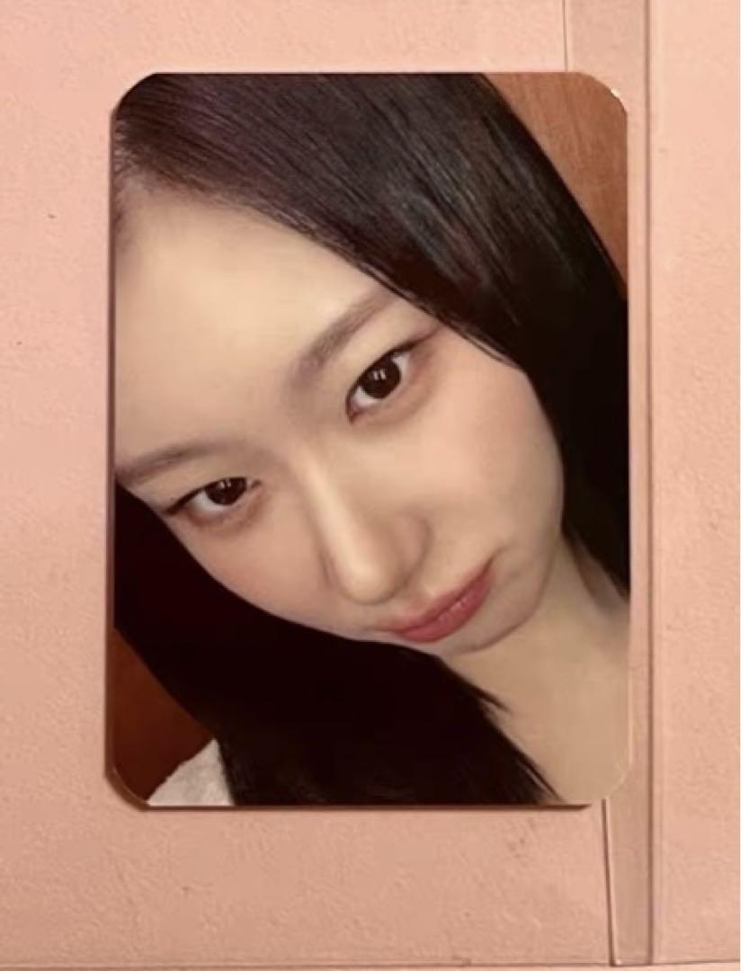 

[USED] ITZY Chaeryeong GWBG makestar 1.0 limited edition mini trading card