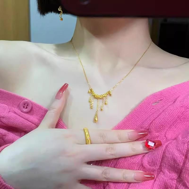 Golden Flash Beads Tassel Water Drop Necklace Exquisite and Versatile Flexible Clavicle Chain for Girlfriend