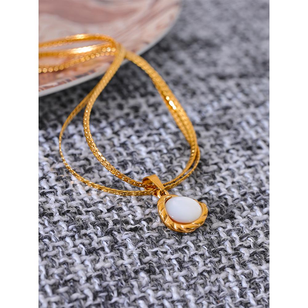 Yhpup Stylish Natural Shell Round Chic Pendant Necklace Water Resistant Stainless Steel Elegant Chain Temperament Jewelry Gift