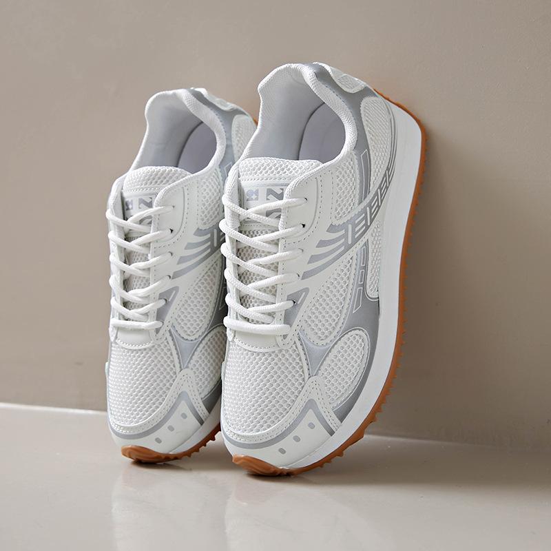 Inner height increase German training shoes women's Forrest Gump shoes 2025 new summer breathable mesh shoes soft sole lightweight running sports shoe