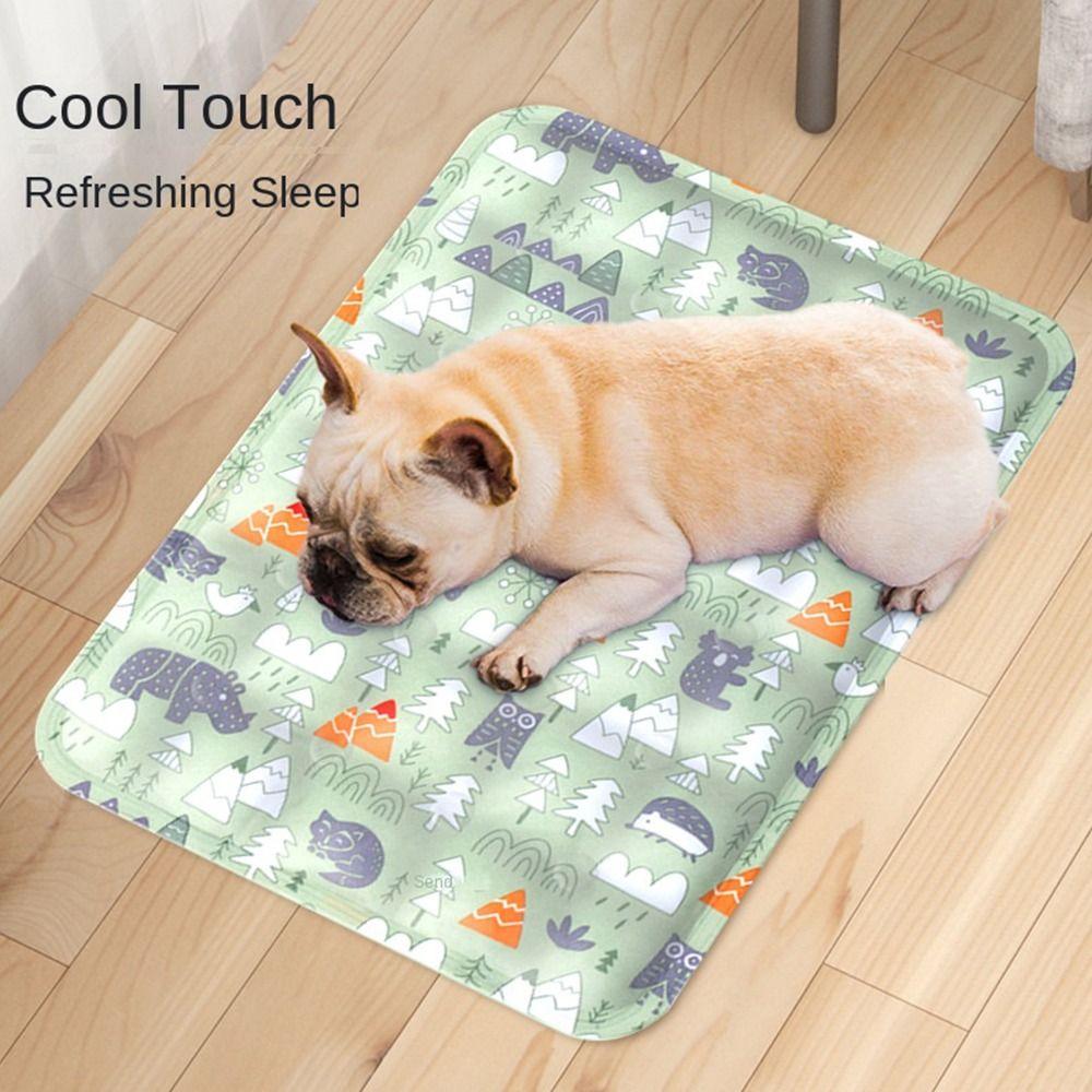 

Outdoor Travel Pet Supplies Summer Sleeping Mat Pee Pads Cushion Car Pad Mats Ice Mat