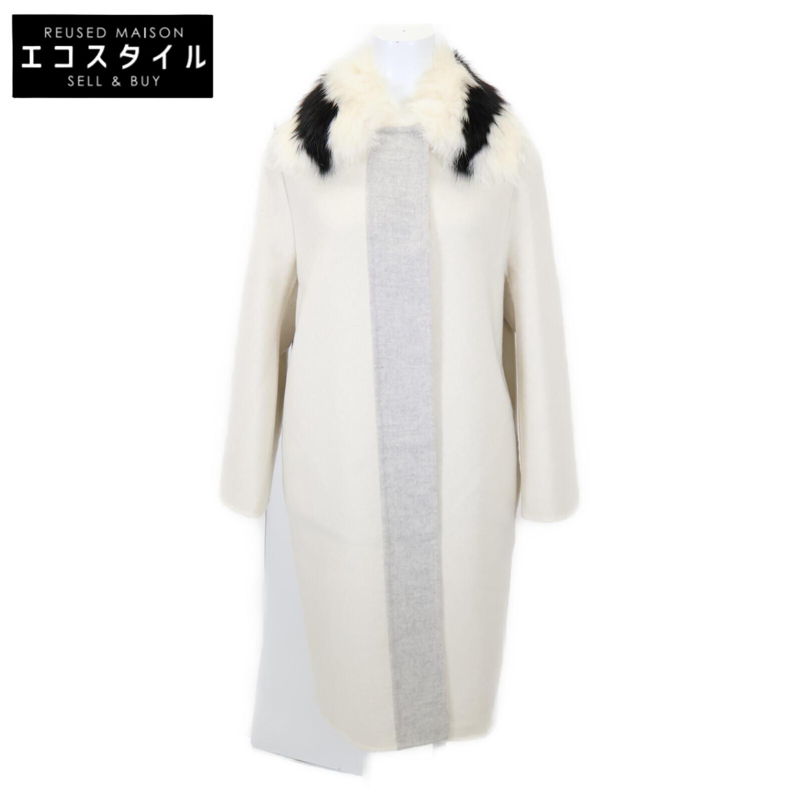 

FENDI [Good condition/domestic regular] FFP13314XF0502 100% cashmere with fox fur collar coat 36 IvoryUsed