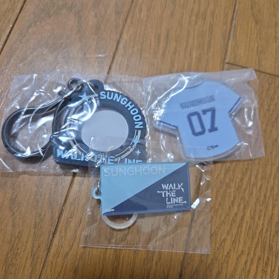 

[USED] ENHYPEN WALK THE LINE Gachagacha Sung Hoon