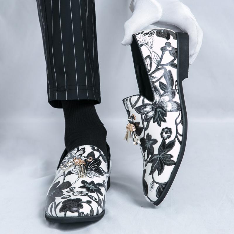 Nuove Scarpe Casual da Uomo in Pelle con Fantasia Floreale Mocassini Slip-On da Uomo Calzature per Matrimonio e Homecoming Zapatos Hombre