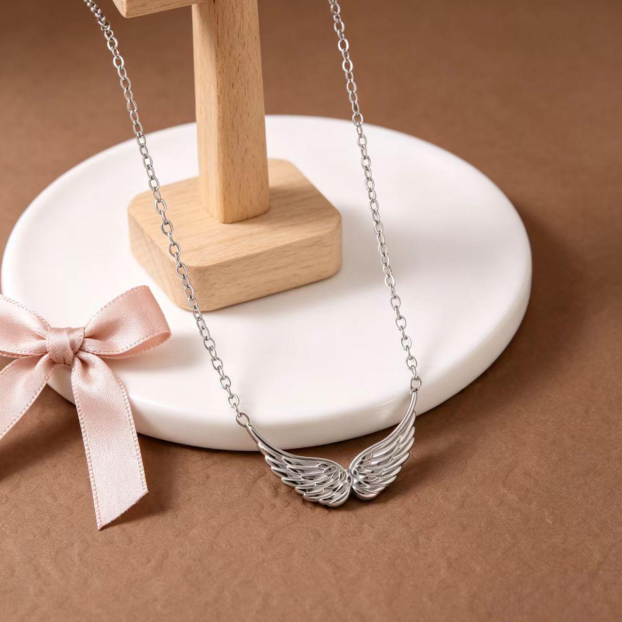 Exquisite Angel Wing Titanium Steel Necklace for Women - Niche Design with Clavicle Chain