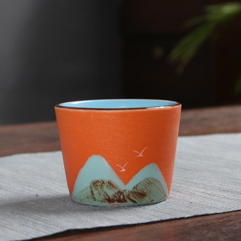 Hand-Painted Black Pottery Zen Tea Cup - Retro Mountain Design, Kung Fu Ceramic Masterpiece for Tea Tasting and Guest Reception.