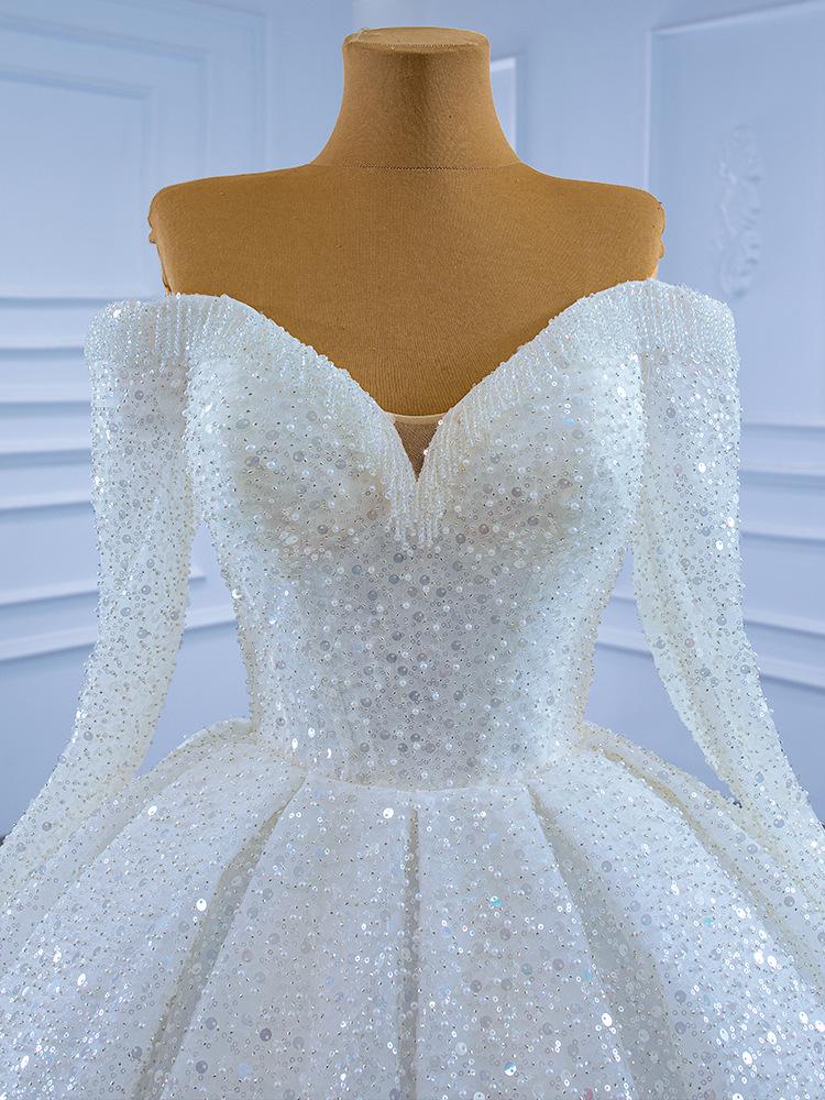 2026 French Wedding Dress: Retro One-Shoulder Long Sleeve with Heavy Beading and Long Train.