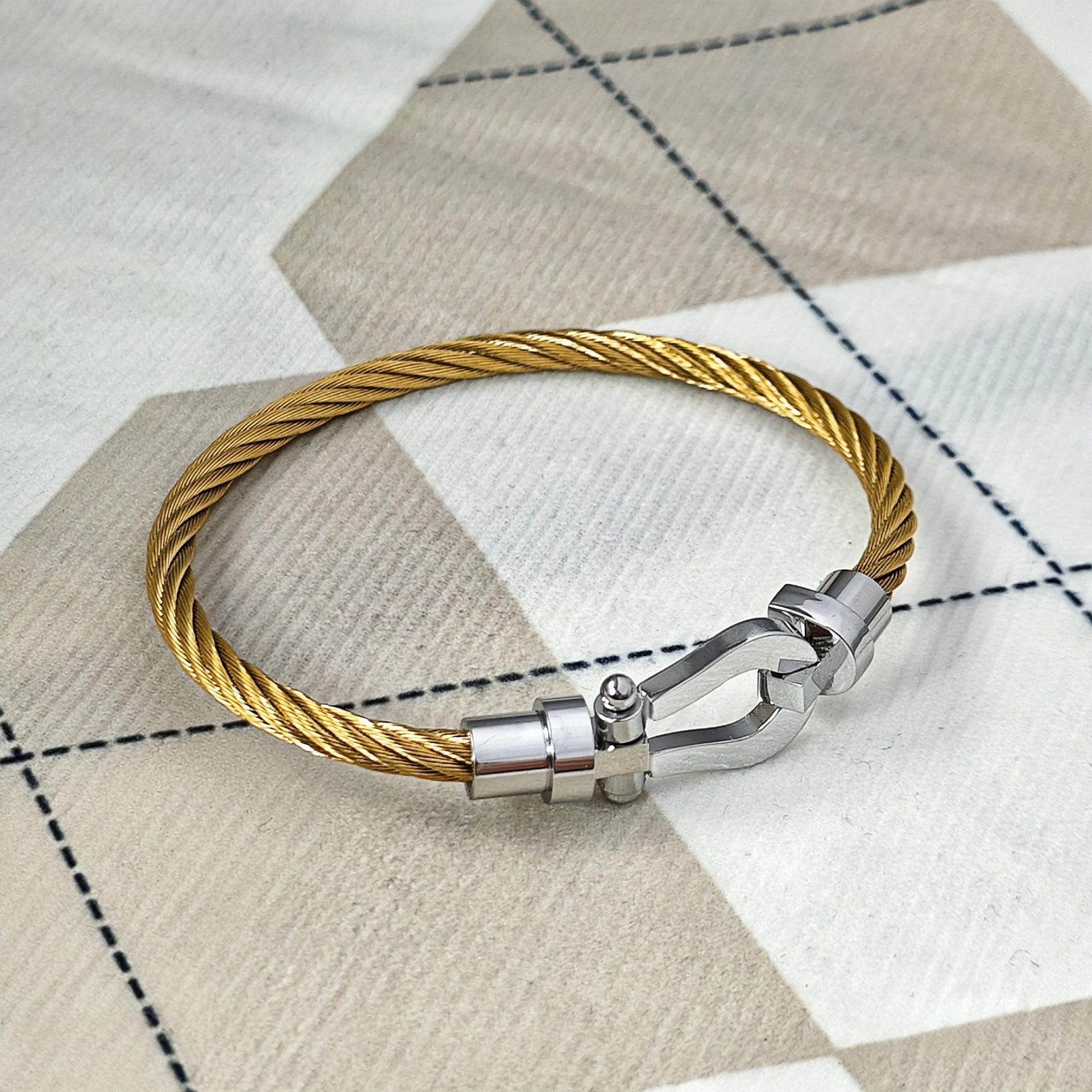 

2026 Модный браслет из стальной проволоки с магнитной пряжкой-подковой, Мужские и женские украшения, Аксессуары для вечеринки 17cm (4mm) (women's model)