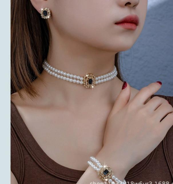 Premium Double Pearl Diamond Necklace Female Choker Necklace with Diamond Collar Collarbone Chain