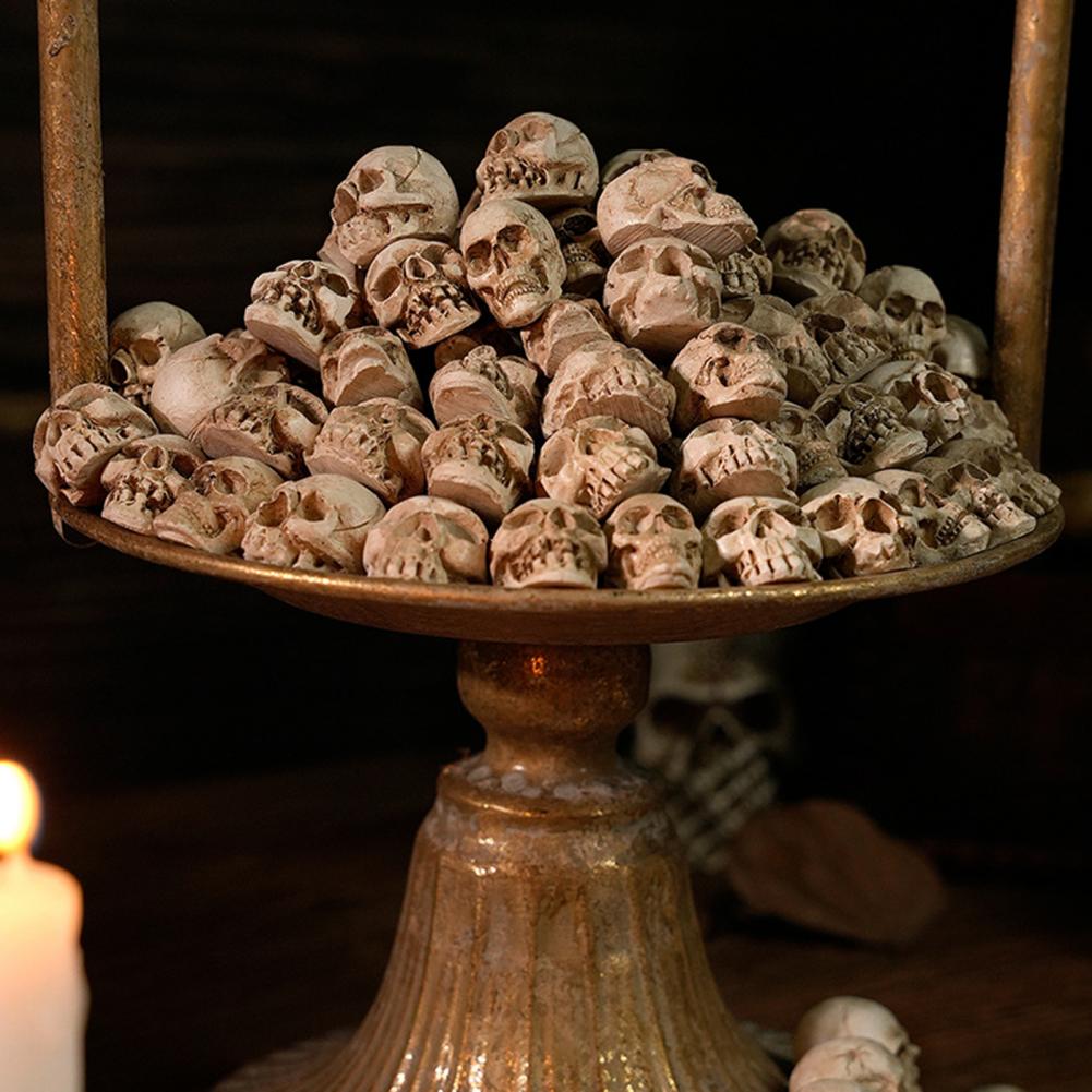 Resin Skull Decoration Halloween Mini Skull Figurine Set for Table Decor Haunted House Props Micro Landscape Resin for Dollhouse