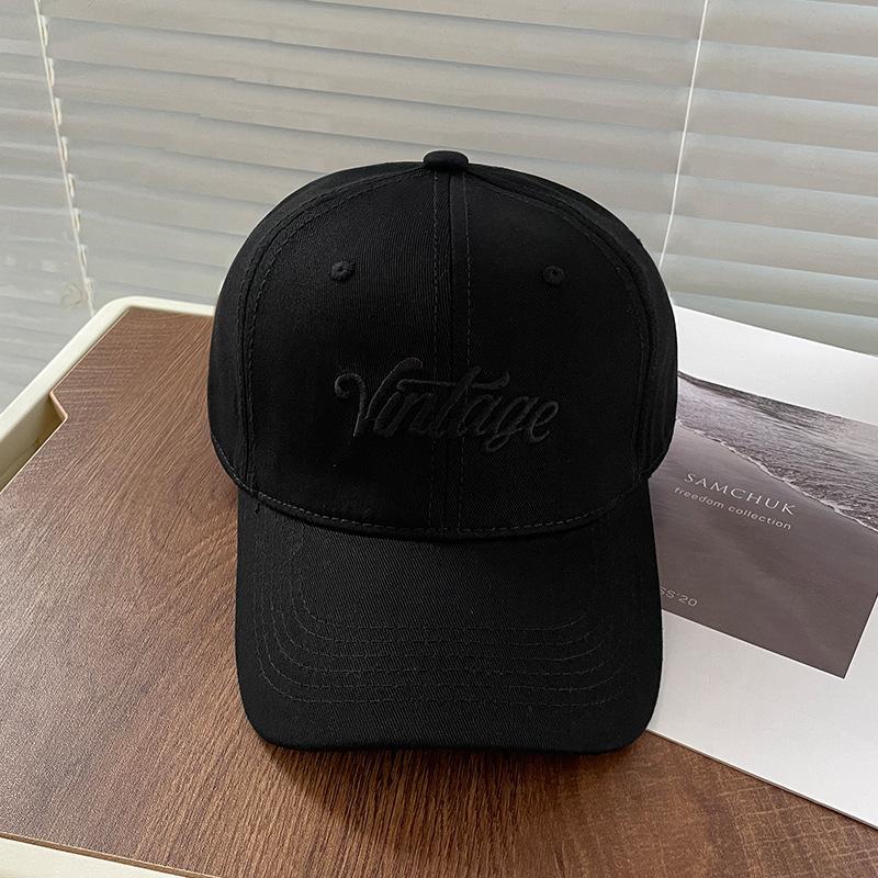 Big head circumference hat male and female students couple embroidered cap showing small face deepening big round face baseball cap tide
