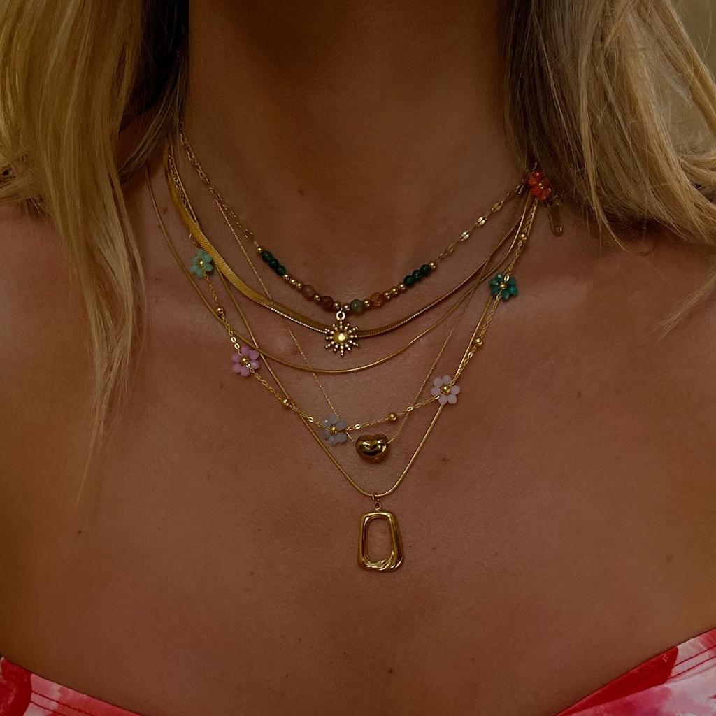 Uworld Temperament Heart Pendant Chain Necklace for Women Stainless Steel Stylish Choker 18 K Jewelry Waterproof Party Gift
