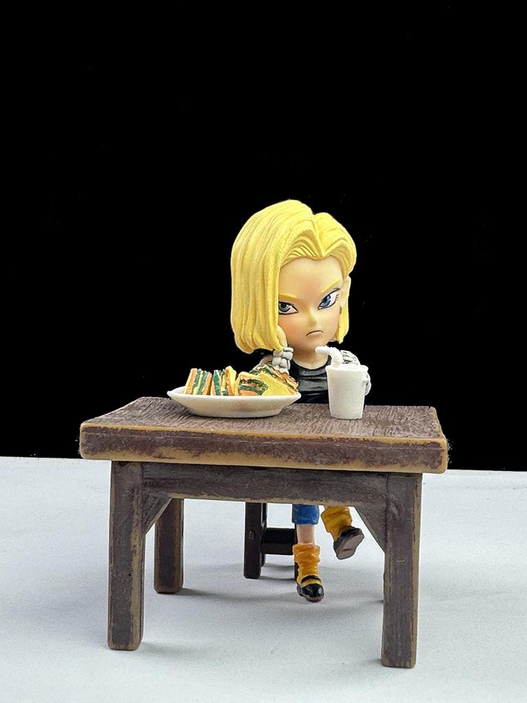Toys Model Dragon Ball Z Vegeta Figure Son Goku eating 8cm Pvc Action Figures Collection For Christmas Gifts Children