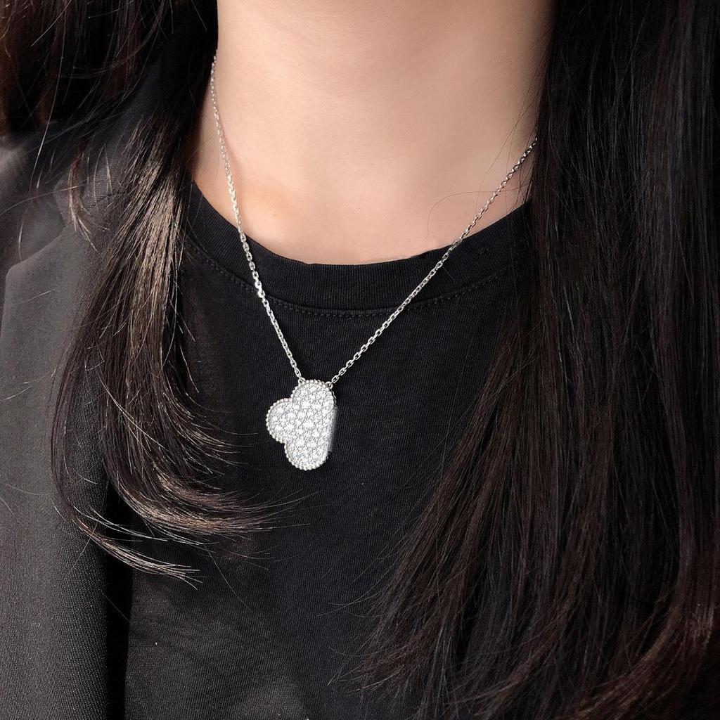 Elegant Four-Leaf Clover Necklace: Luxe Design in V Gold & Copper with Full Diamond Accents for Women