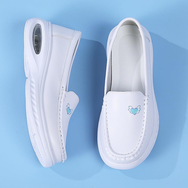 Spot nurse shoes women's summer breathable soft soles are not tired feet thick soles student medical work shoes