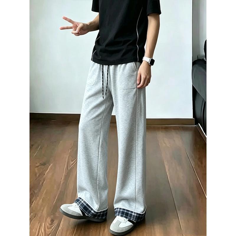 The pants are convenient for invisible zippers. Adults have double heads and no-take-off physiological pants. Straight-leg pants for men wear black a