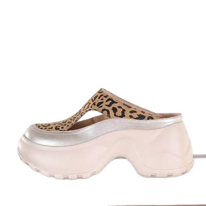 Beach baotou half slippers women small women summer new casual versatile thick-bottomed cool slippers