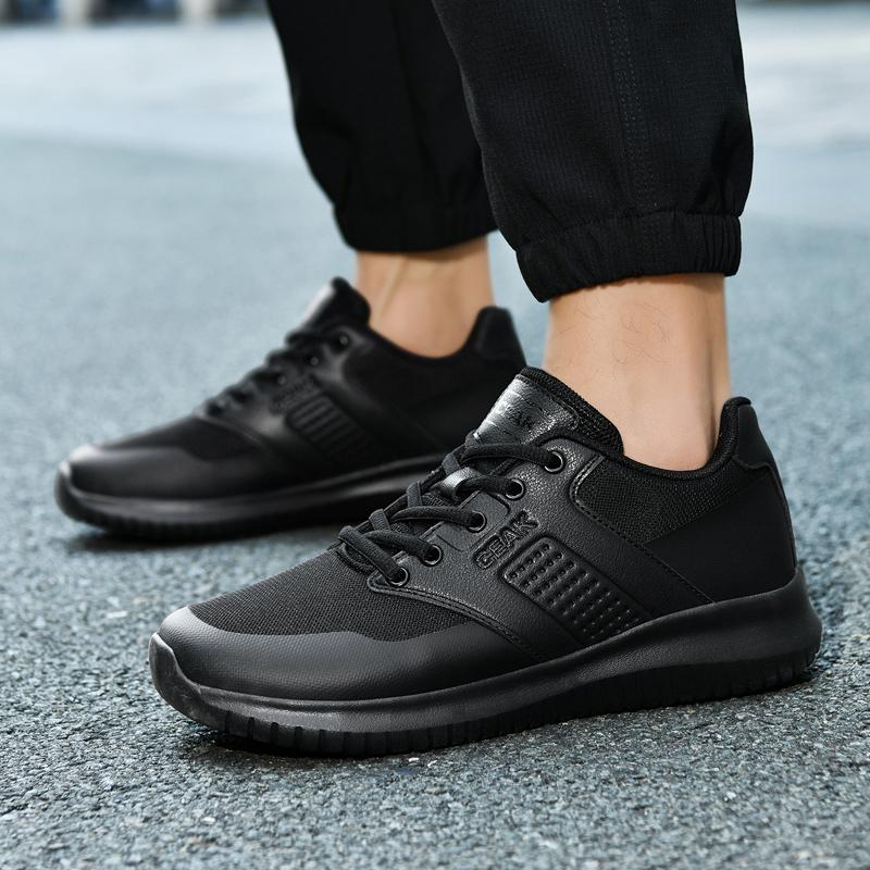Scarpe da chef antiscivolo Quattro stagioni traspiranti Scarpe da lavoro da cucina per hotel Leggere da esterno da uomo Taglie forti Scarpe casual sportive da passeggio