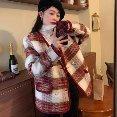 Warm and Fashionable with Woolen Jacket for Women