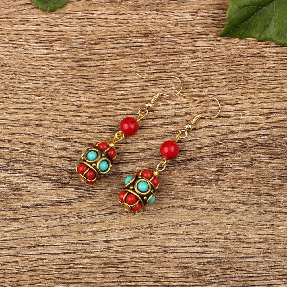 Vintage Nepal inkrustowane kolczyki w stylu egzotycznym z prostym, ręcznie robionym wzorem Etniczne kolczyki w stylu tybetańskim Biżuteria Prezent