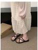 2025 French Style Women's Summer Retro Fashion Flat Toe-Covering Slippers: Chic & Slimming Design