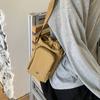 New Nylon Lightweight Mobile Phone Bag, Japanese and Korean Leisure Commuter Mobile Phone Bag, Change Bag.