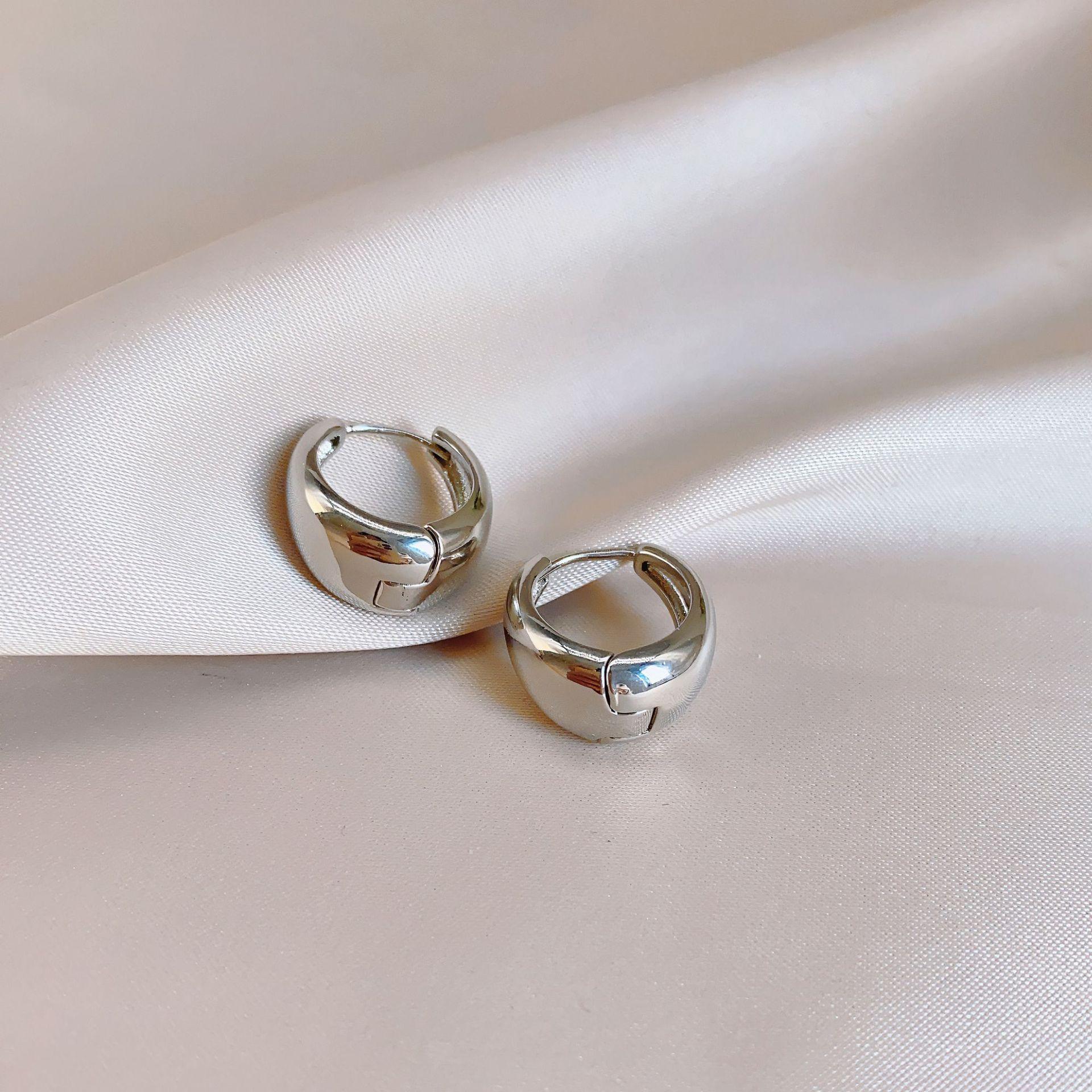 

Металлические серебряные капли воды - простые, модные и высококачественные застежки для ушей, экологически чистые серебряный