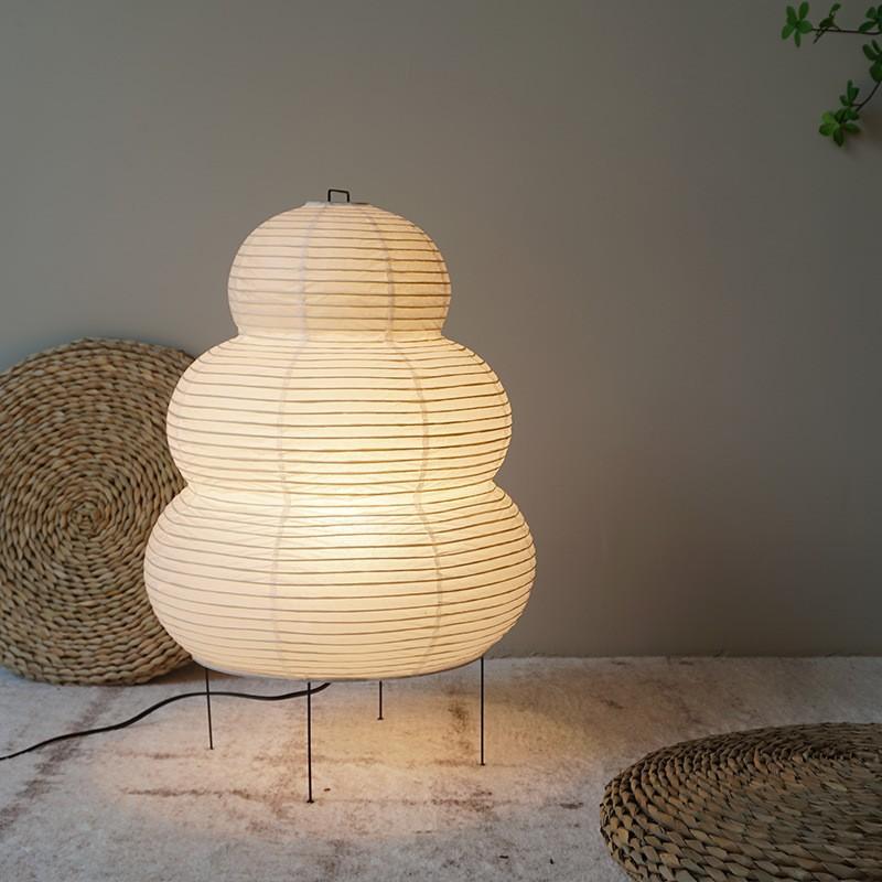 Lampada da terra a treppiede, camera da letto, comodino, soggiorno, sala da pranzo, studio, loft, decorazione, lampada da scrivania, lampada da tavolo in carta di riso bianca