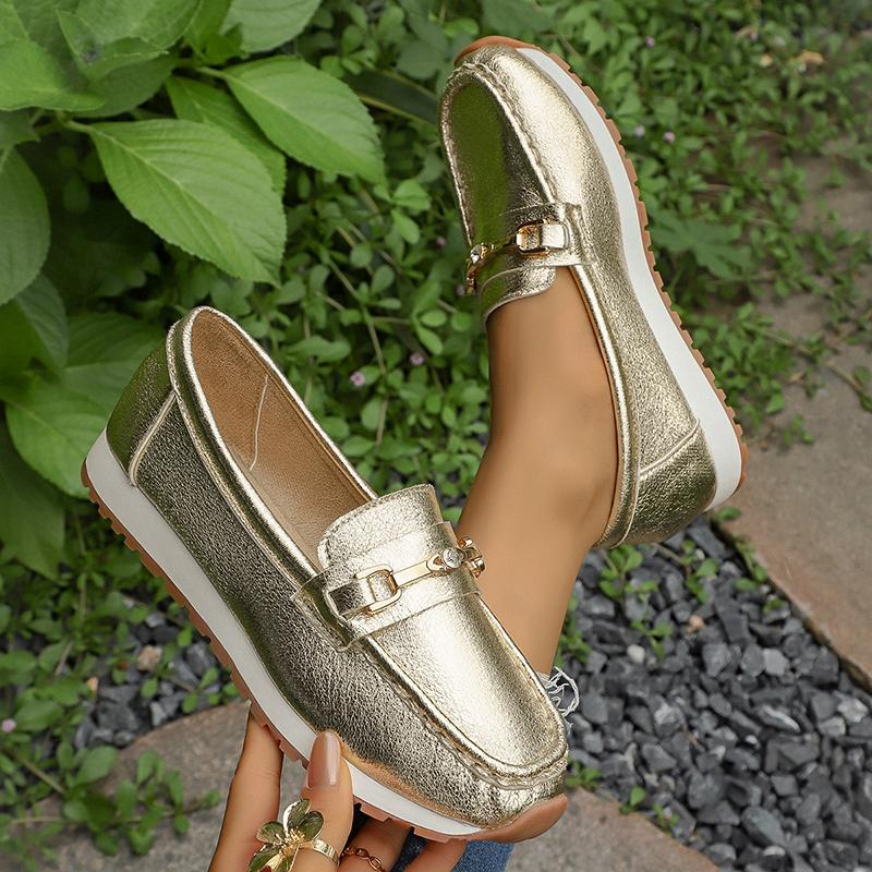 Fashion Gold Silver Metal Chain Flats Shoes Women Spring Autumn Plus Size Platform Loafers Woman Slip On Soft Bottom Casual Shoes Female