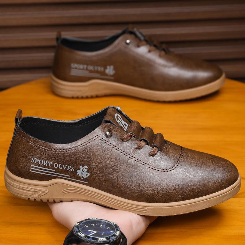 Large size men's shoes four seasons new men's shoes casual one-pedal breathable fashion soft sole round head men's leather driving shoes