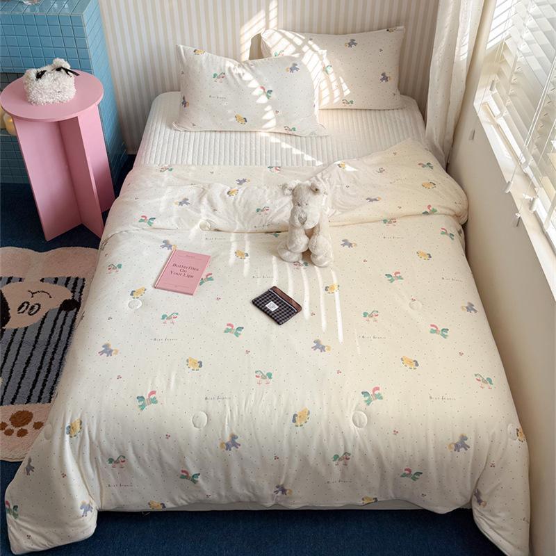 A-Class Milk Cotton Soy Fiber Summer Cool Quilt: Machine Washable for Dorms & Kids, Perfect for AC Use