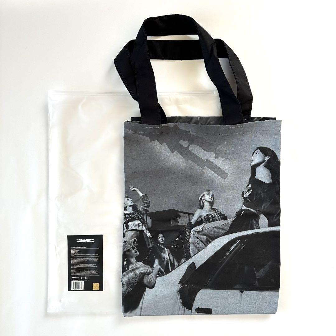 

[USED] LE SSERAFIM HOT Hello82 Tote Bag (USA Exclusive)