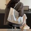 Large-capacity bag women's autumn new textured literary shoulder bag popular class commuter tote bag