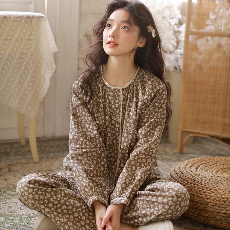 

Весенний цветочный хлопковый набор женский с круглым вырезом и короткими рукавами для дома и улицы XL (under 140 jin) коричневый