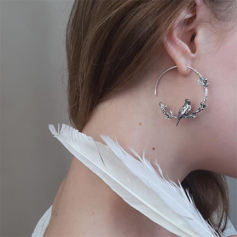 Retro Metal Carved Flower and Bird Hoop Earrings