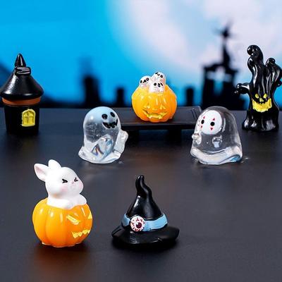 Creative Micro Landscap Halloween Crystal Ball Mini Easy To Carry Resin Faceless Ghost Resin Pumpkin Resin Ornaments Desktop