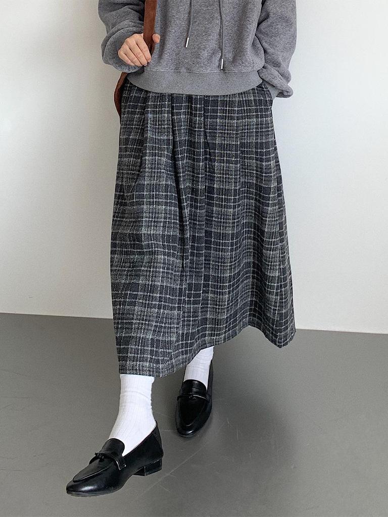 Ou Fan Retro Plaid Woolen Pleated A-line Skirt with Elastic Waist for Autumn/Winter
