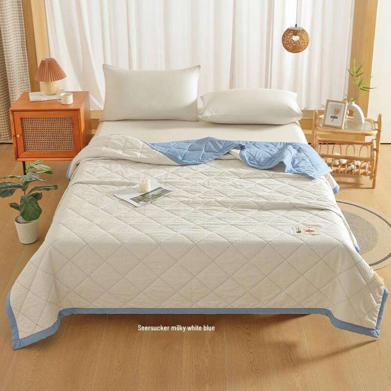 

Huici Seersucker Summer Quilt