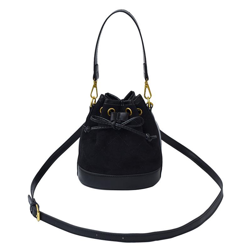 2025 High-End Color Block Retro Bucket Bag - Handheld, Single Shoulder, Crossbody