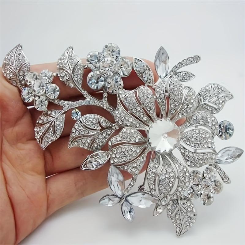 [Elegant Floral Brooch] 1pc Elegant Floral Brooch | Sparkling Rhinestone, White Golden-Plated Intricate Leaf & Flower Design - Women's Fashion Accesso