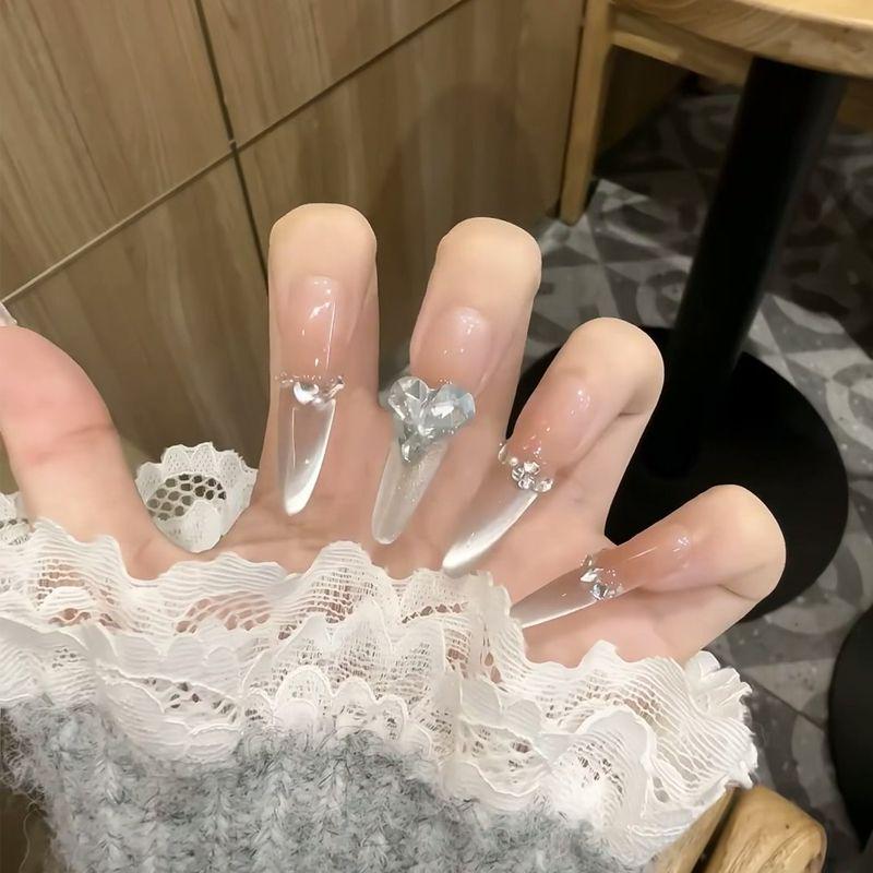 Xiaohongshu Handmade Red Floral Nail Art: Wearable, High-End Whitening Nail Tips Stickers