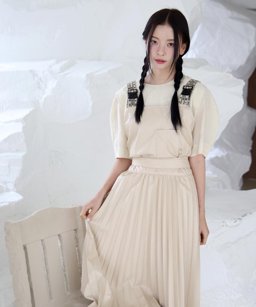 Eipeuleonwei Nudy Pleats Apron Dress Size 2