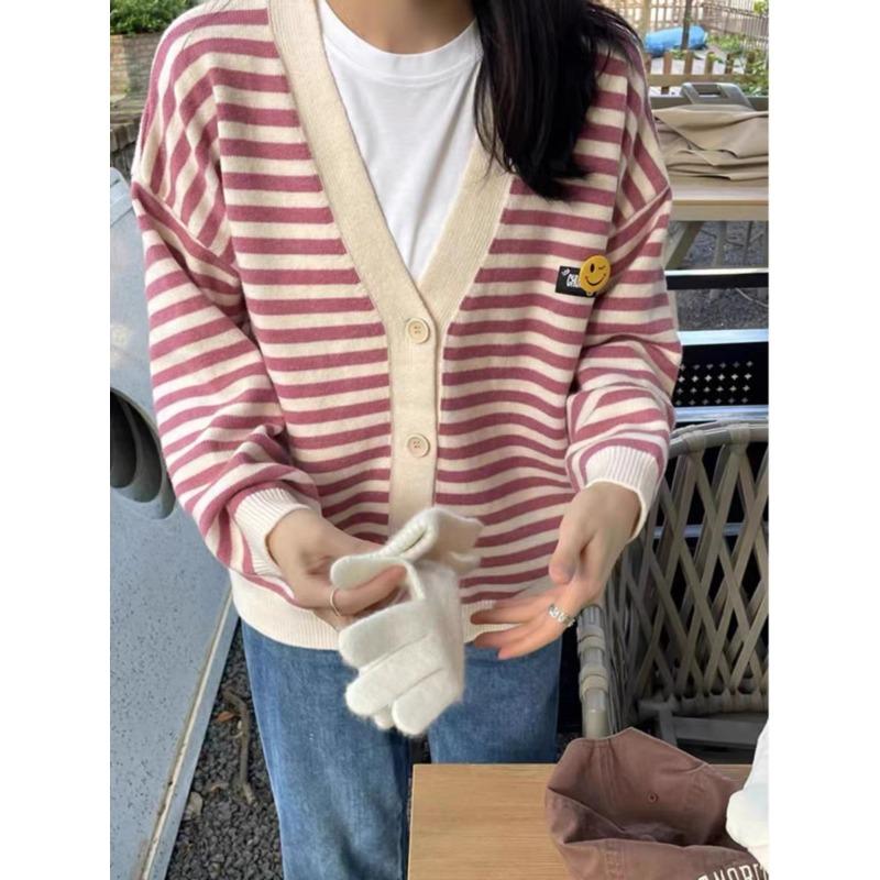 Autumn and winter new striped smiley face knitted cardigan sweater women's jacket fashionable versatile lazy V-neck long-sleeved top