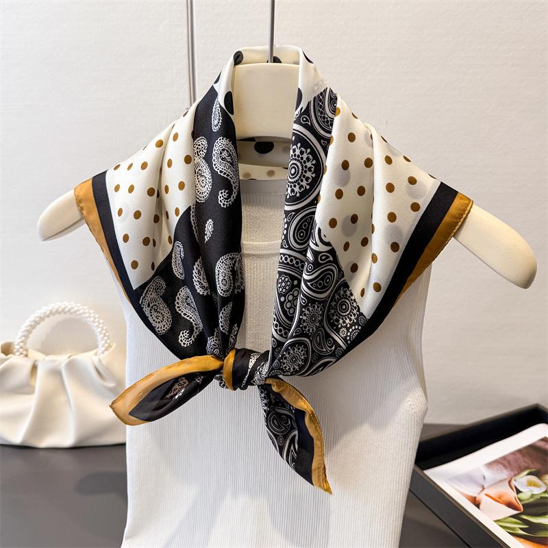 New Paisley Cashew Print 70*70cm Square Scarf Women Neck Tie Soft Satin Neckerchief Female Foulard Headband Hijab Decorate Hand