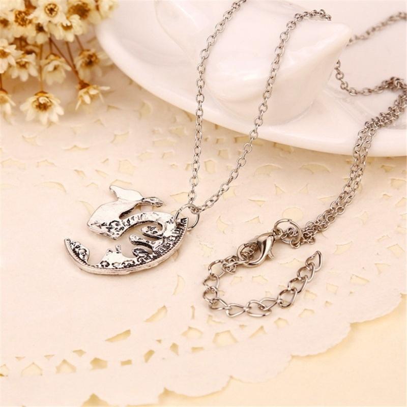 2 pcs/pair romantic fashion black camel Pendants Necklaces with elk deer necklace Exaggeration Lover Necklace Jewelry? (Color: Black)