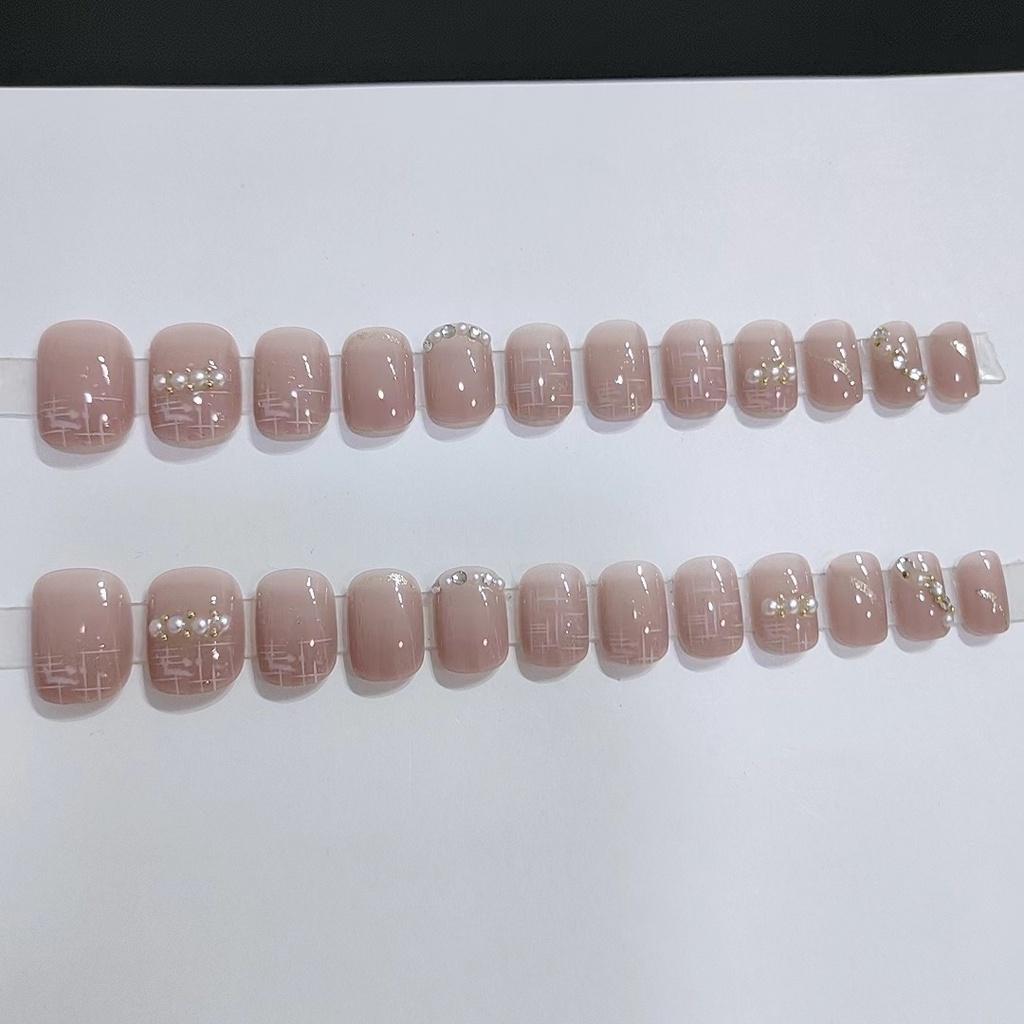 

B621 Весенний аромат Жемчуг в доспехах Универсальный и стильный StyleB