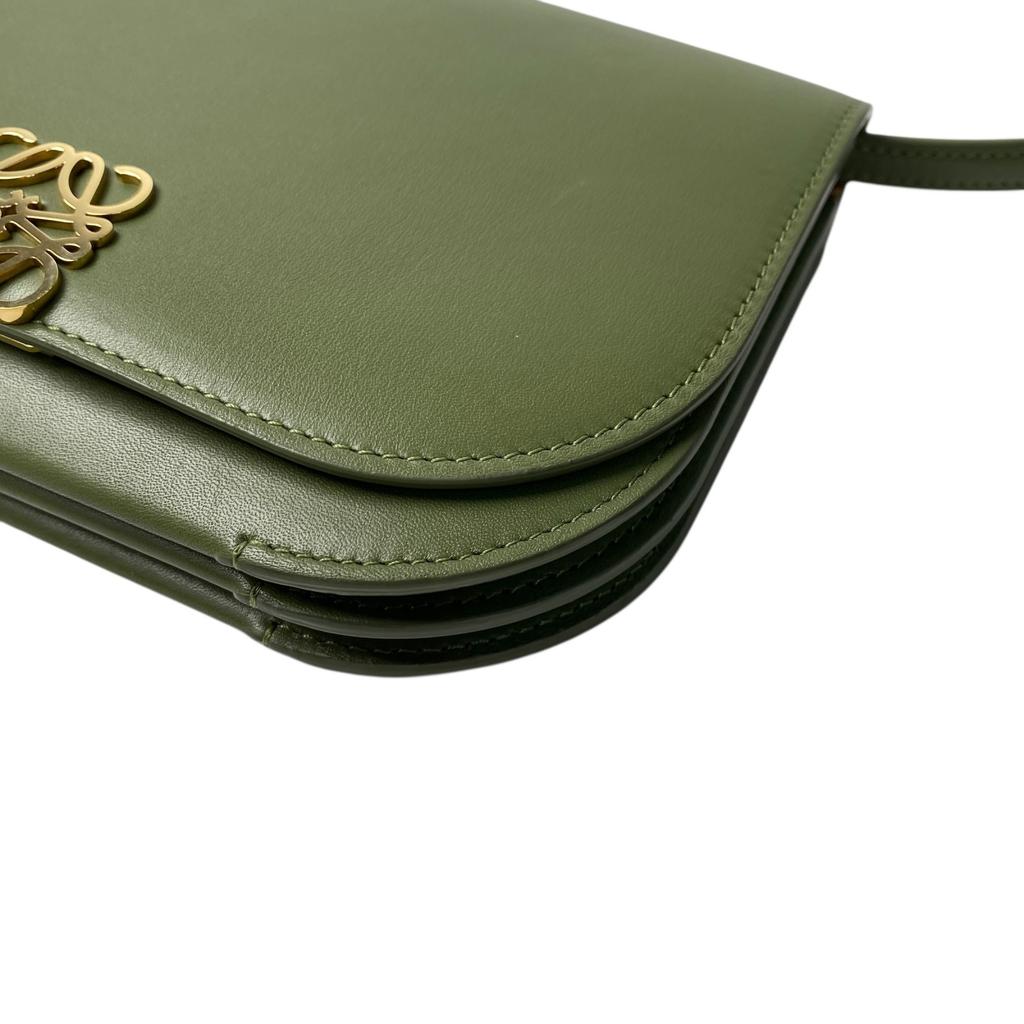 Used LOEWEShoulder Bag Green System Leather Women