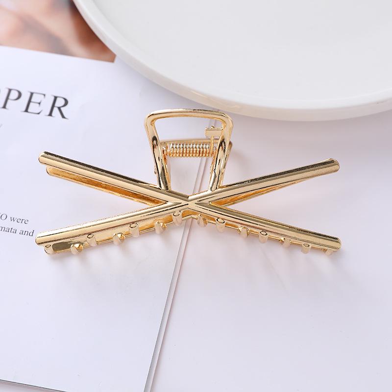 European & American Metal Cat Claw Hair Clip - Leaf Design for Ponytails