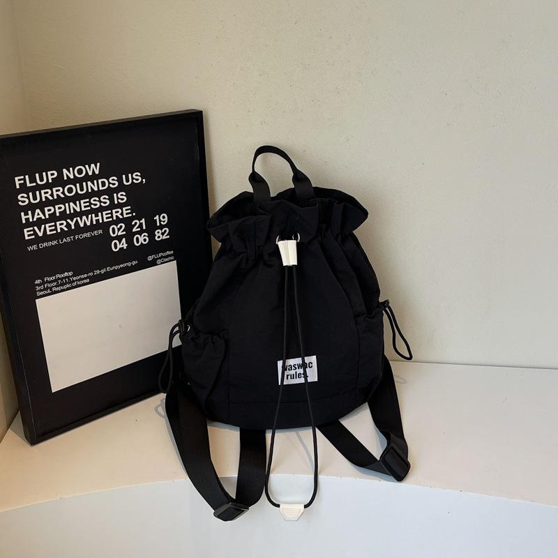 2025 Summer Fashion New Drawstring Backpack Large Capacity Bucket Backpack Sports Backpack Light Women's Travel Bag