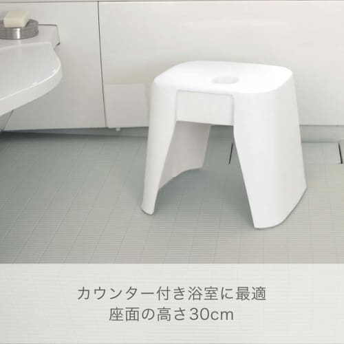 [.co.jp Exclusive] Shinki Gosei Tombo Bath Stool, 30-inch, White, Ag, Antibacterial, Hook, Easy-Drying, Bathtub, Floor or Countertop, 36cm Wide X 30cm